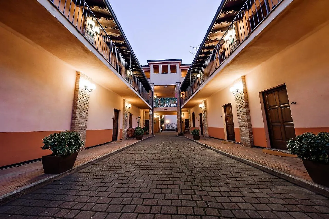 Excel Hotel Naviglio - Ca'Bianca Milano 4*,  Italia