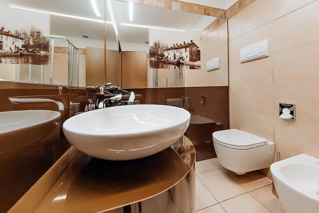 Excel Hotel Naviglio - Ca'Bianca Milano 4*,